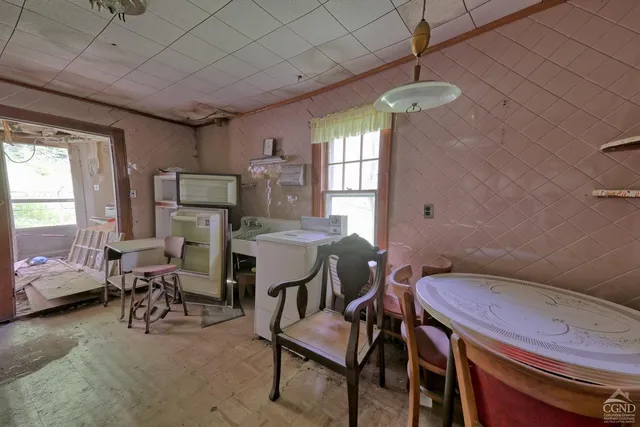 a picture of city view