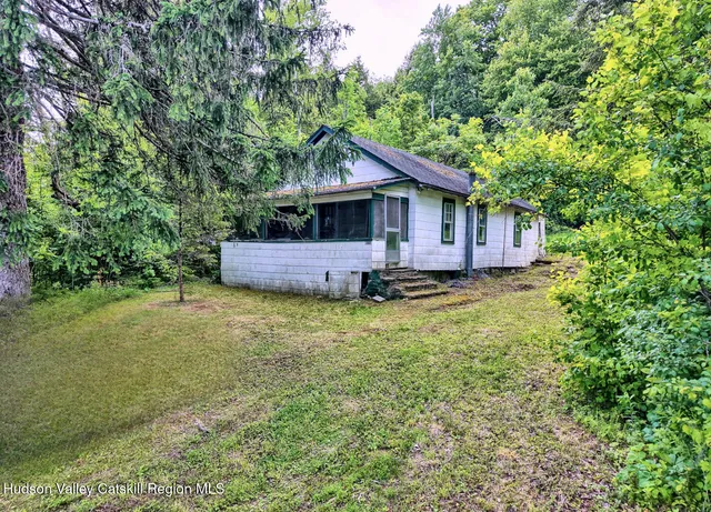 $99,900 | 145 Lake Road, Berne, NY 12023