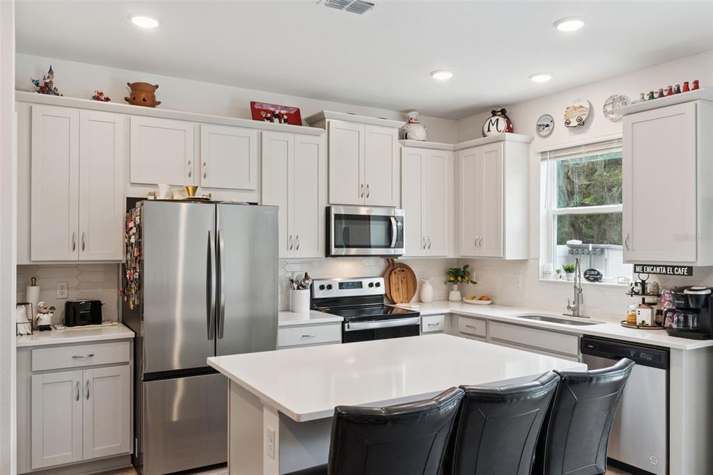 914 Spring Palms Loop Orlando, FL 32828 - Photo 12 of 40