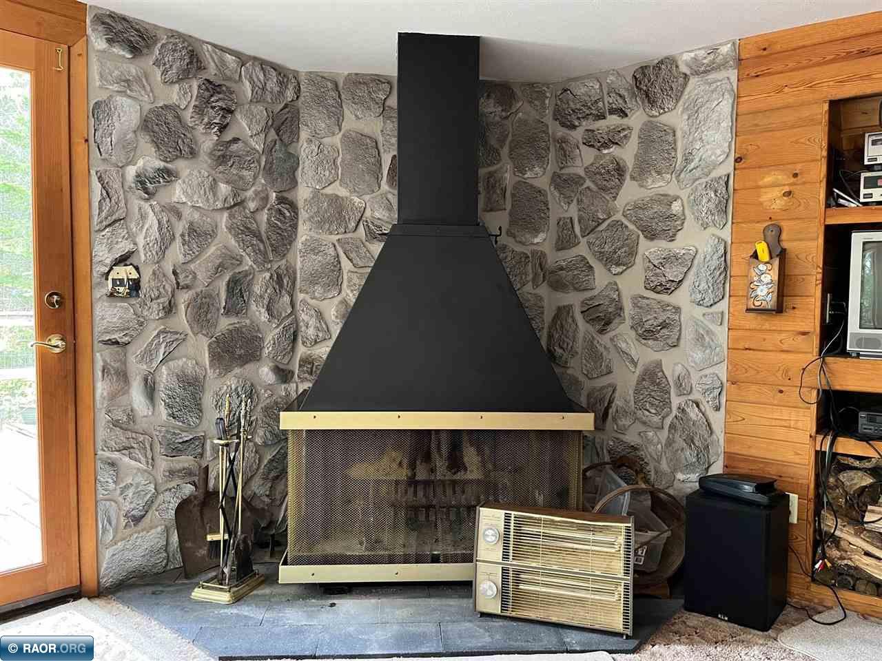 2485 Keyes Island International Falls, MN 56649 - Photo 10 of 35