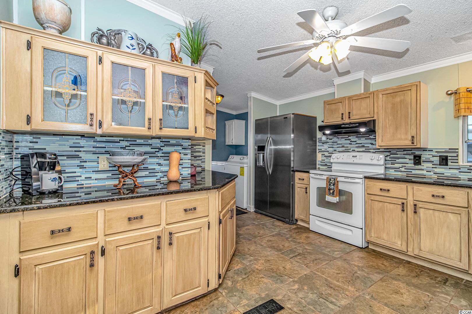 862 Lobster Court Murrells Inlet, SC 29576 - Photo 13 of 31 Gallery Image 13