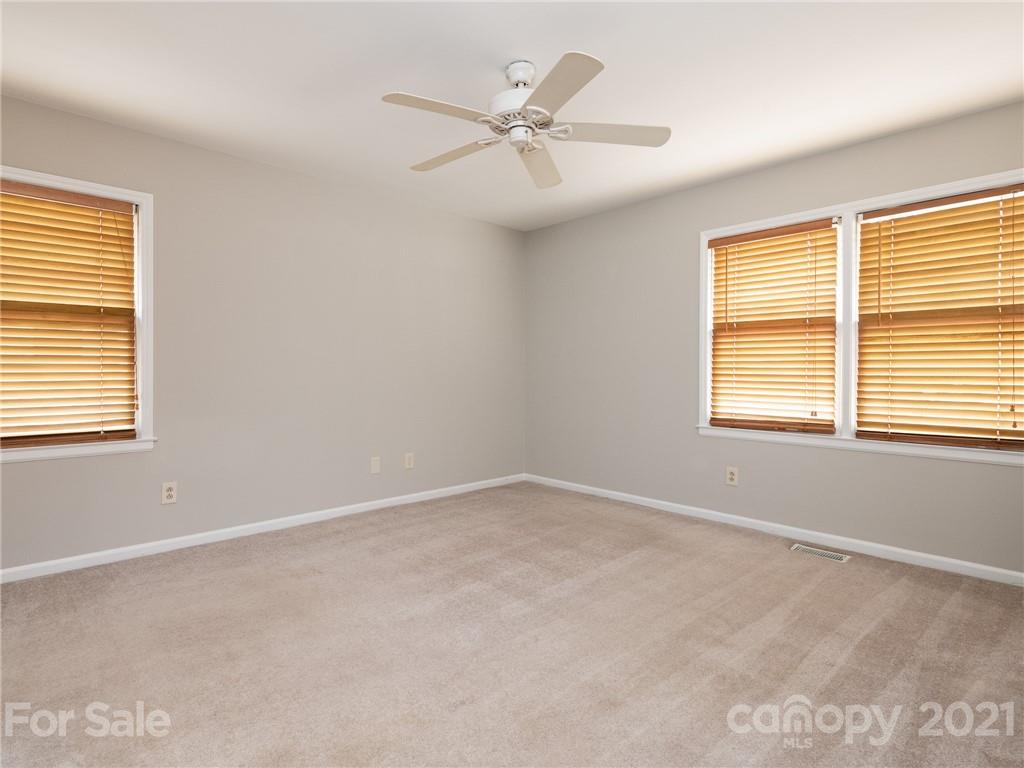 8200 Barncliff Road Charlotte, NC 28227 - Photo 19 of 37