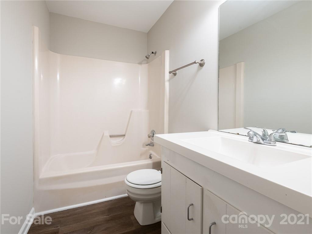 8200 Barncliff Road Charlotte, NC 28227 - Photo 21 of 37