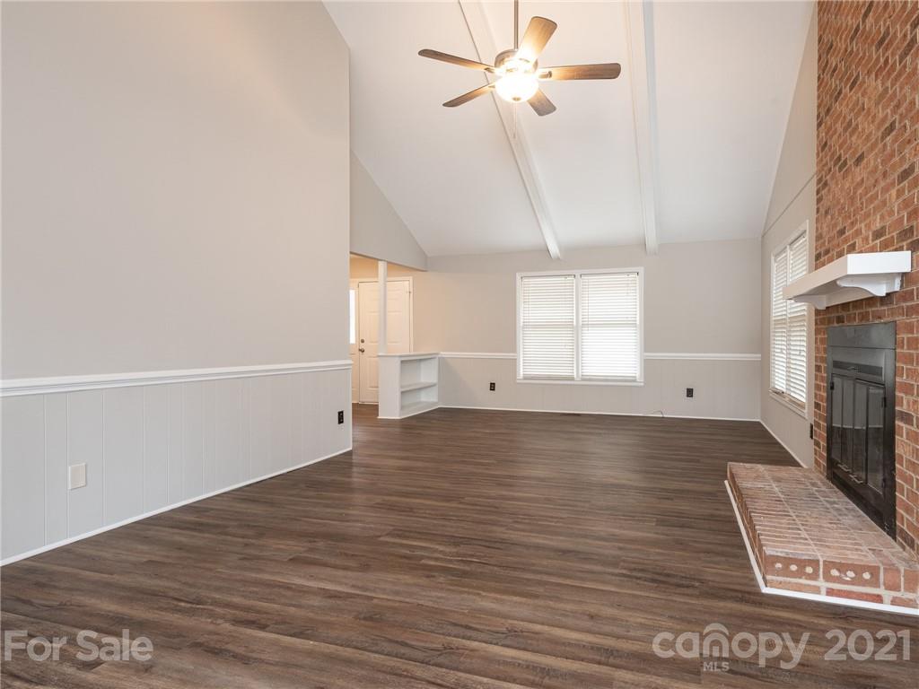 8200 Barncliff Road Charlotte, NC 28227 - Photo 6 of 37
