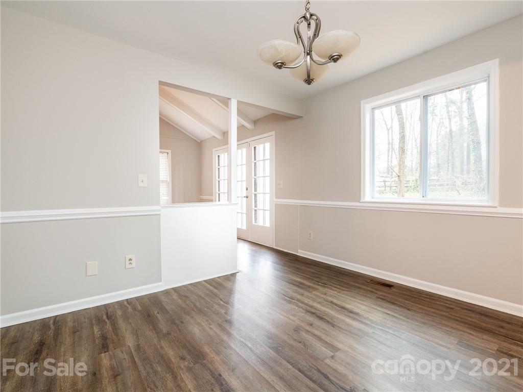 8200 Barncliff Road Charlotte, NC 28227 - Photo 9 of 37