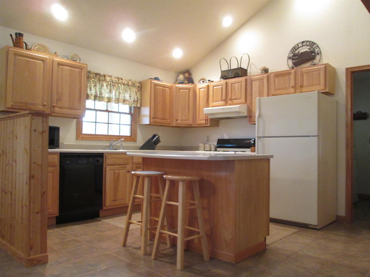 11906 Sage Road Plymouth, IN 46563 - Photo 9 of 28 Gallery Image 9