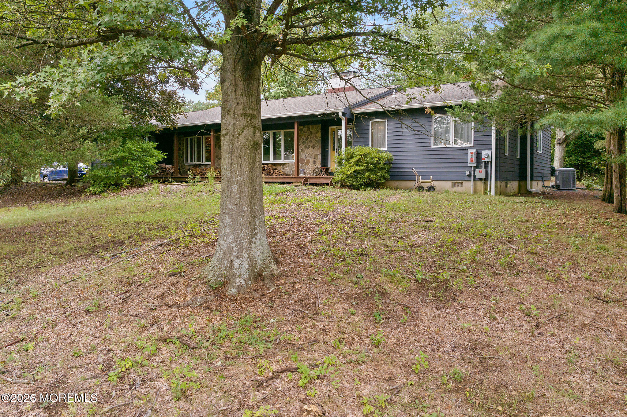 95 Holmes Mill Road Cream Ridge, NJ 08514 - Photo 3 of 58 95HolmesMill-1
