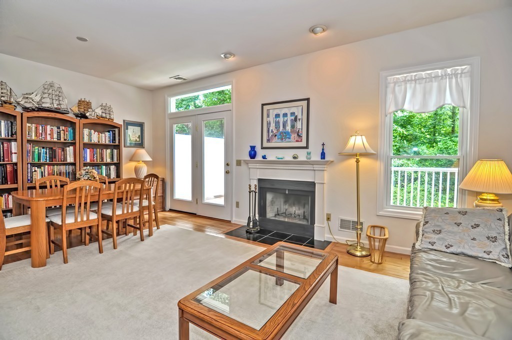 15 Maple Ridge Drive, Unit 15 Burlington, MA 01803 - Photo 12 of 26 Gallery Image 12