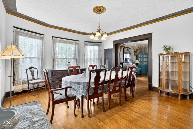 $255,000 | 524 North Walnut Street, Brazil, IN 47834