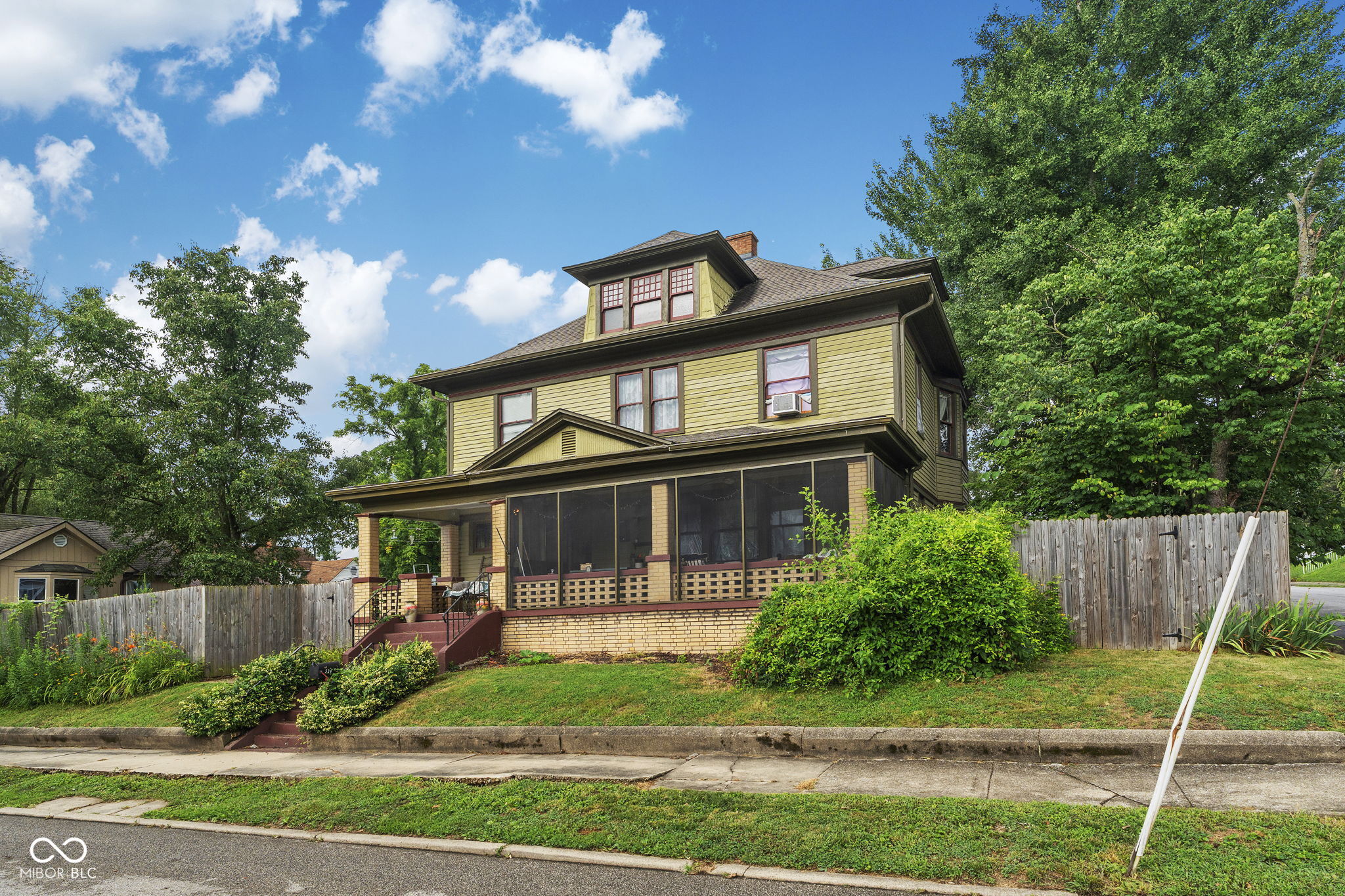 524 North Walnut Street Brazil, IN 47834 - Photo 2 of 77