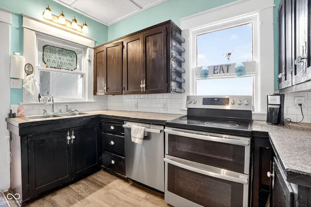 $255,000 | 524 North Walnut Street, Brazil, IN 47834