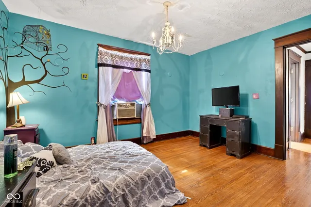 $255,000 | 524 North Walnut Street, Brazil, IN 47834