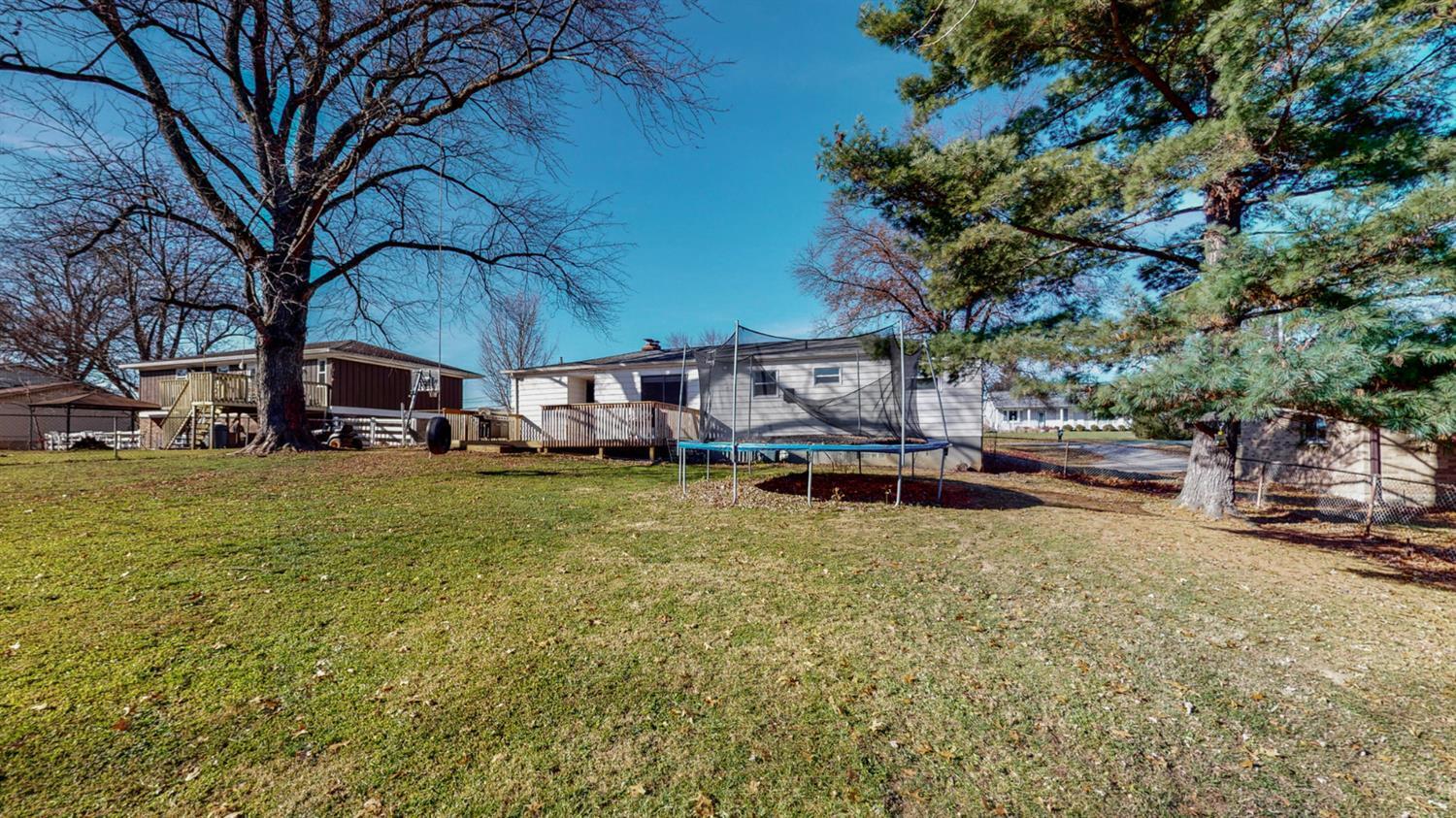 6399 Springdale Road Cincinnati, OH 45247 - Photo 24 of 31