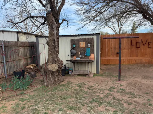 $141,000 | 303 North 21st Place, Lamesa, TX 79331