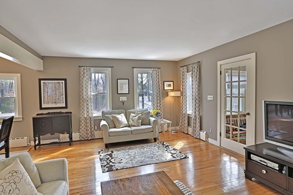 224 Gates Pond Road Berlin, MA 01503 - Photo 4 of 16