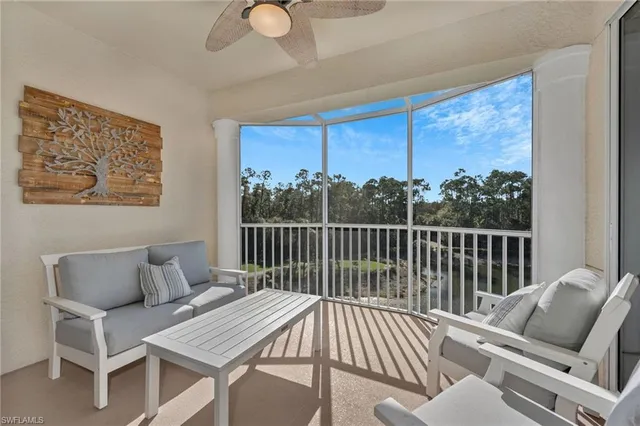 $399,999 | 4884 Hampshire Court, Unit 7303, Naples, FL 34112