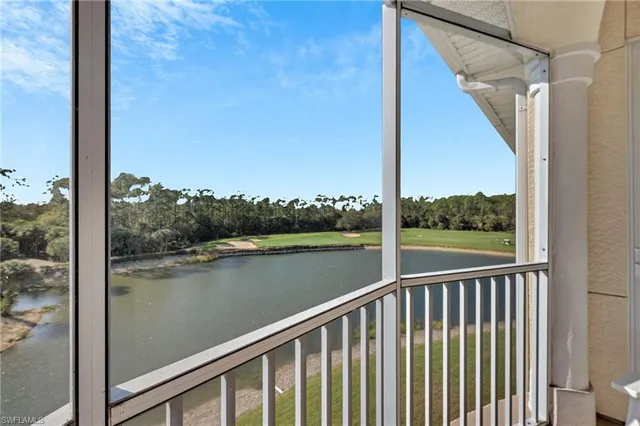 $399,999 | 4884 Hampshire Court, Unit 7303, Naples, FL 34112