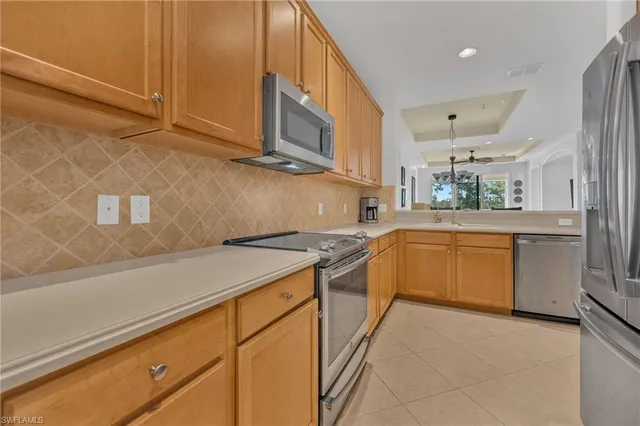 $399,999 | 4884 Hampshire Court, Unit 7303, Naples, FL 34112