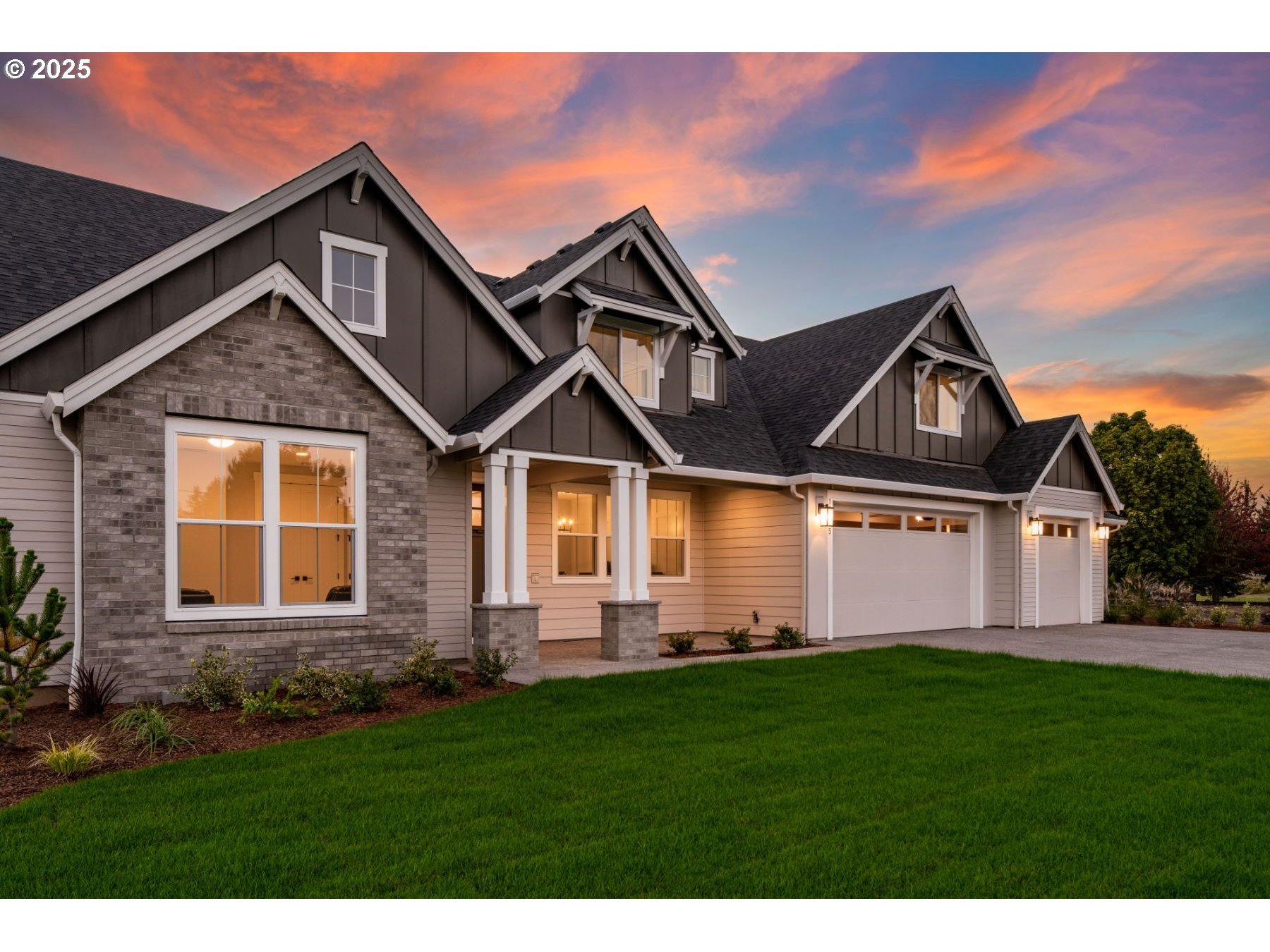 21272 Southwest Mountain Home Road Sherwood, OR 97140 - Photo 2 of 47