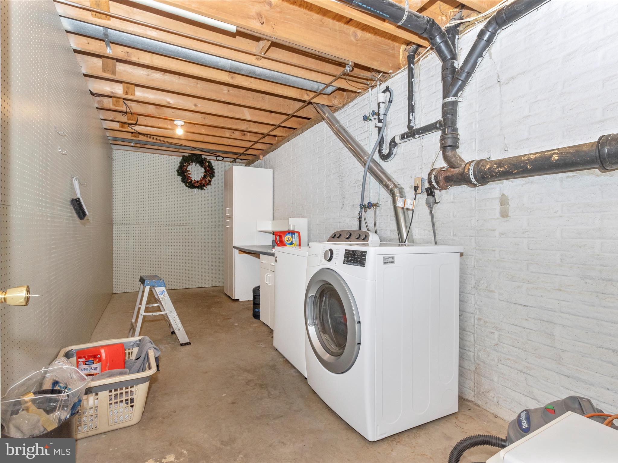 3226 Sharp Road Glenwood, MD 21738 - Photo 33 of 40 Laundry Room