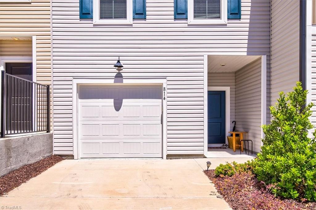 814 Falls Grove Trail High Point, NC 27265 - Photo 6 of 47