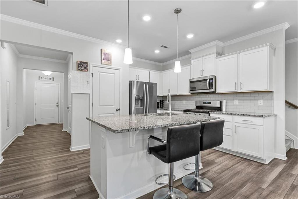 814 Falls Grove Trail High Point, NC 27265 - Photo 10 of 47
