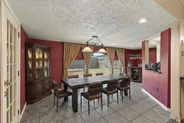 $279,000 | 725 Melinda Drive, Mesquite, TX 75149