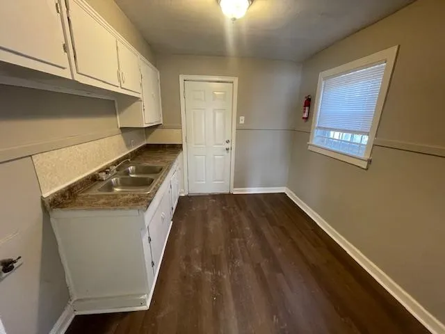 $650 | 831 North Dunlap Street, Memphis, TN 38107