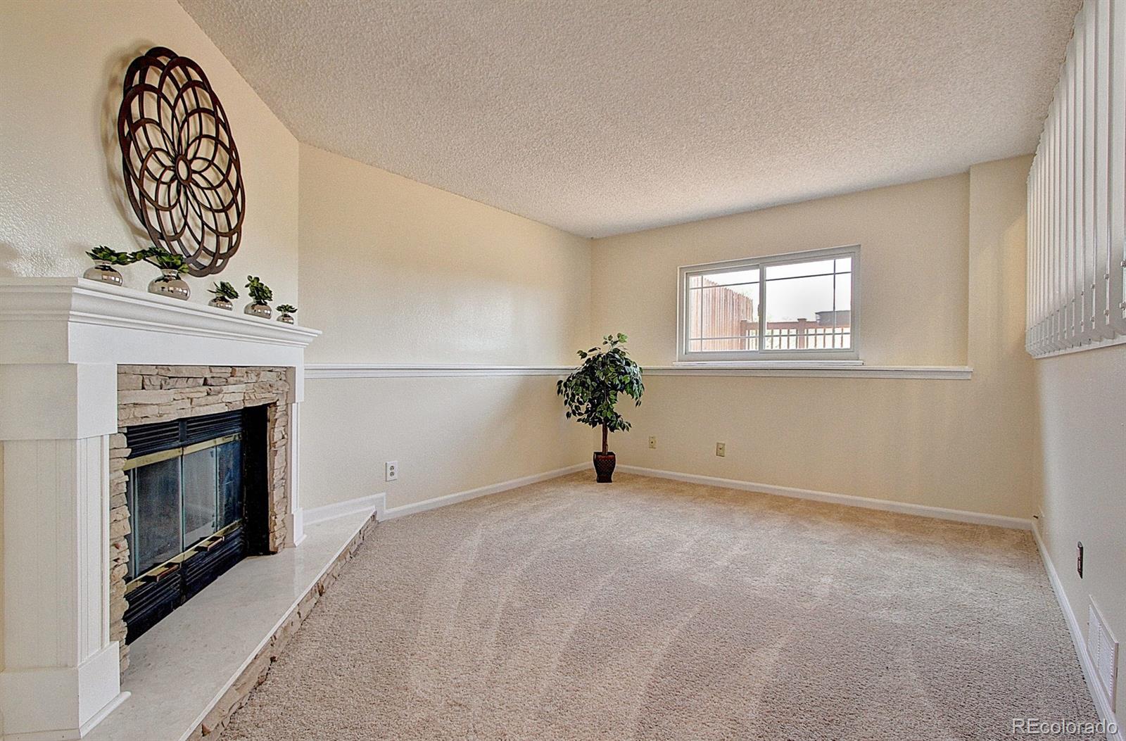 628 Longfellow Lane Highlands Ranch, CO 80126 - Photo 18 of 35 Gallery Image 18
