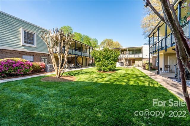 2610 Park Road, Unit F Charlotte, NC 28209 - Photo 4 of 15 Gallery Image 4