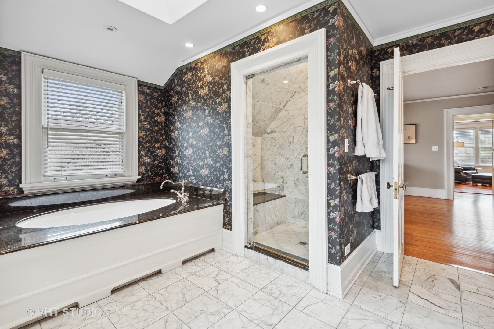 1224 Maple Avenue Evanston, IL 60202 - Photo 40 of 71