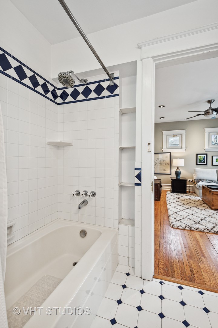 1224 Maple Avenue Evanston, IL 60202 - Photo 55 of 71