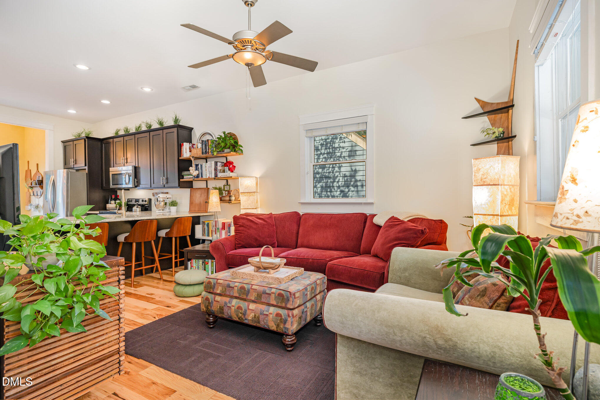 504 South Saunders Street Raleigh, NC 27603 - Photo 2 of 32 010_img_9546-edit_173