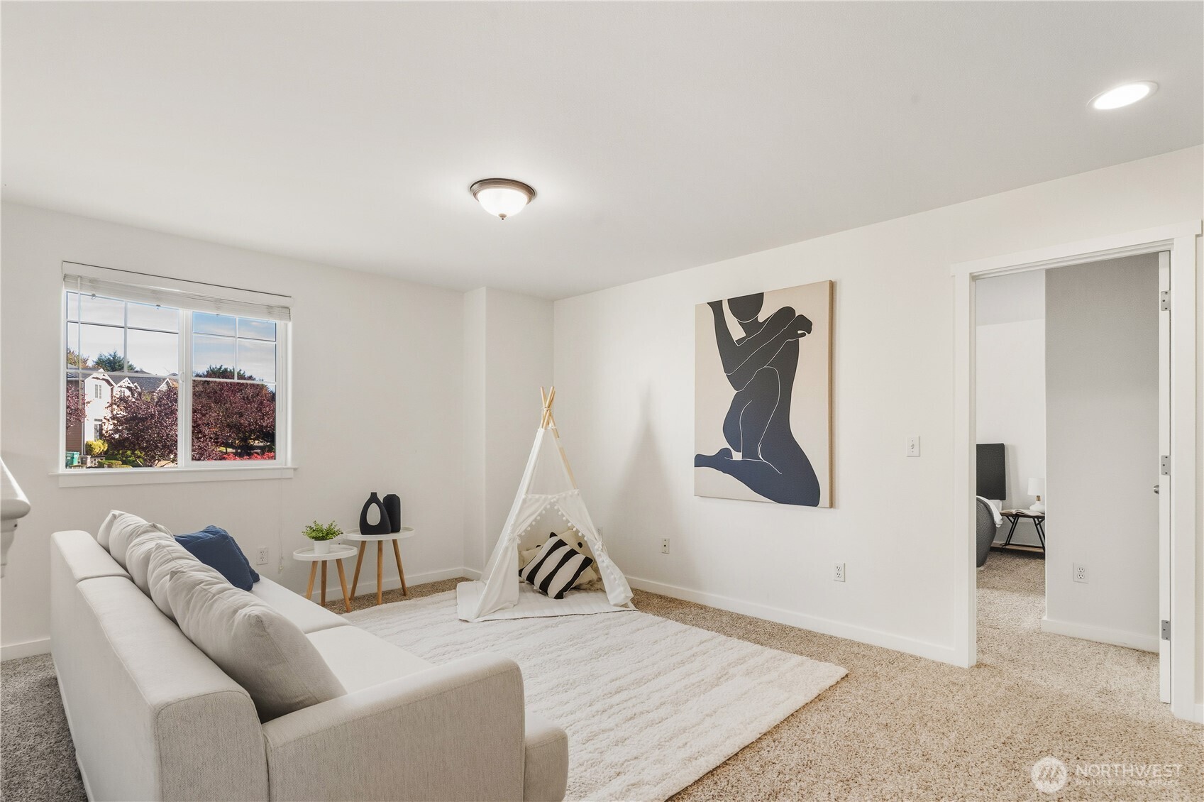 18312 8th Avenue Southeast Bothell, WA 98012 - Photo 15 of 39 a view of living room with furniture and painting on the wall