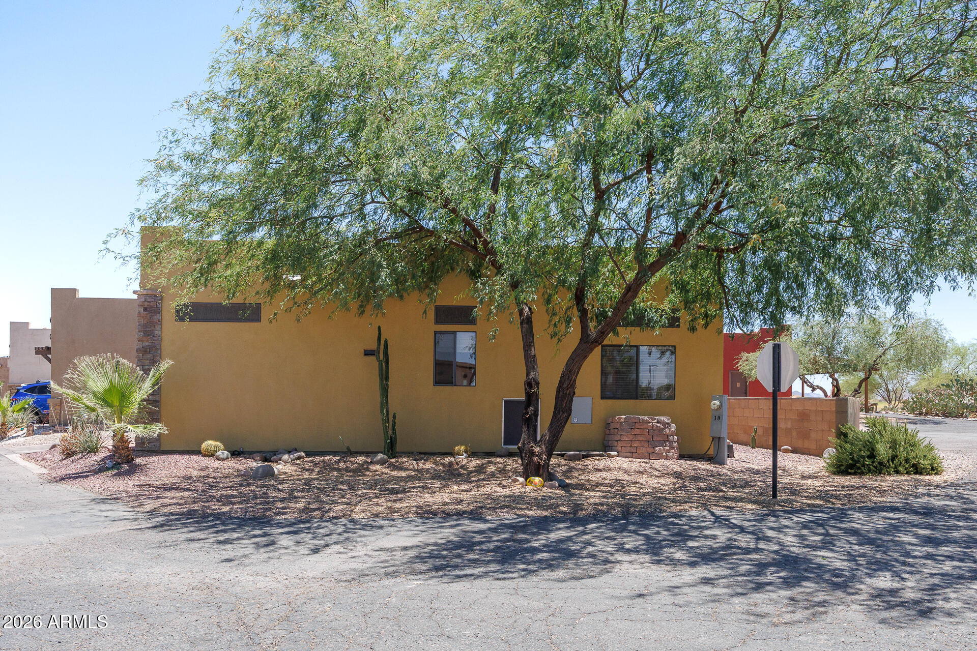 3290 South Montgomery Road, Unit 10 Casa Grande, AZ 85193 - Photo 8 of 24 3290 S Montgomery Unit 10 - Side View Ea