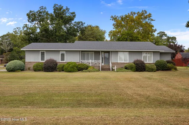 $165,000 | 501 Carroll Street, Aulander, NC 27805