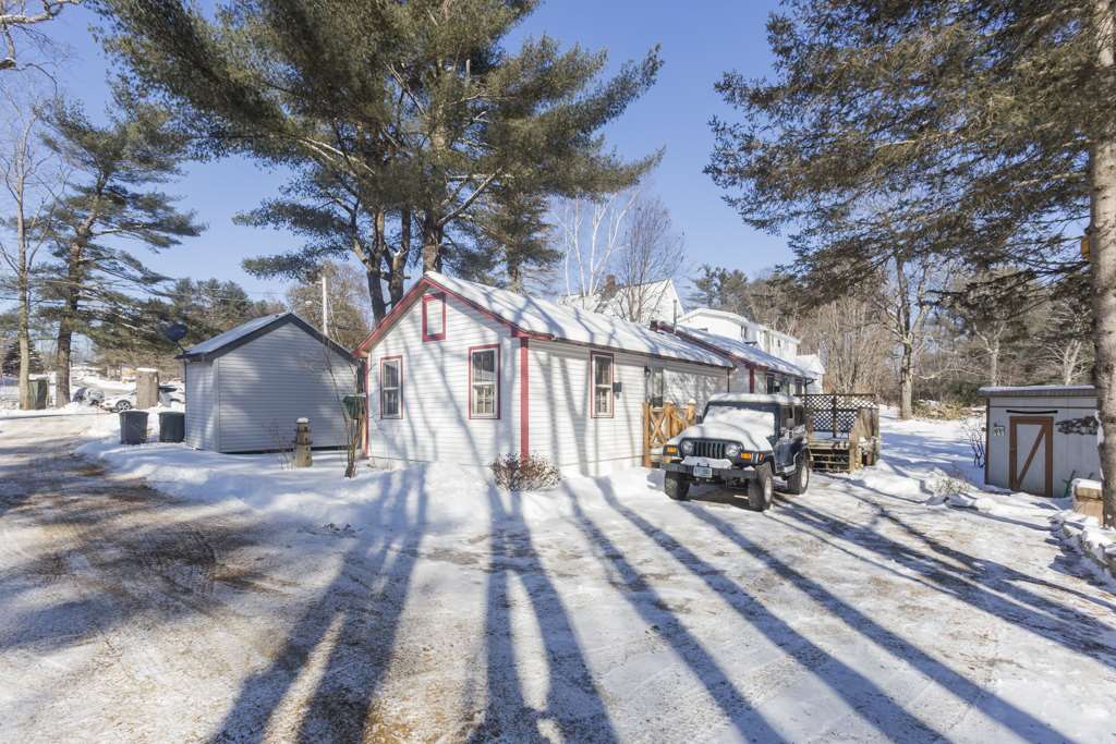 663-667 Thompson Road Pembroke, NH 03275 - Photo 12 of 40 Gallery Image 12