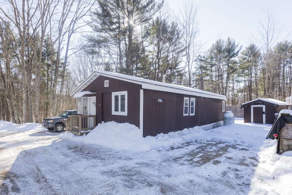 663-667 Thompson Road Pembroke, NH 03275 - Photo 15 of 40 Gallery Image 15
