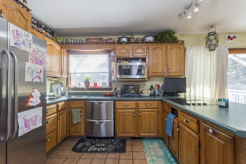 663-667 Thompson Road Pembroke, NH 03275 - Photo 30 of 40 Gallery Image 30