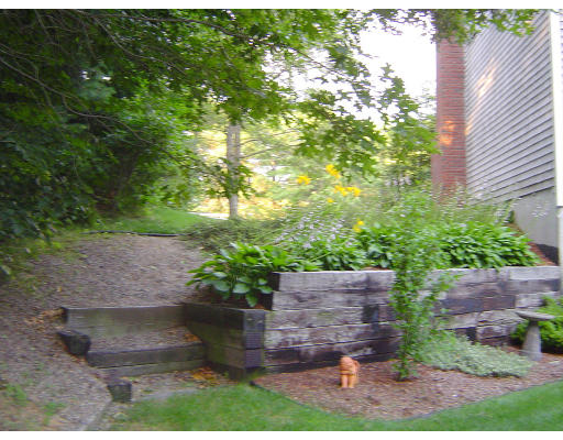 94 Stoney Weir Road Halifax, MA 02338 - Photo 28 of 29 Gallery Image 28