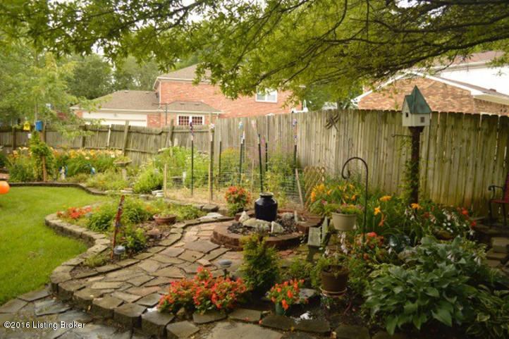 11903 Running Creek Road Louisville, KY 40243 - Photo 24 of 38 Garden Area