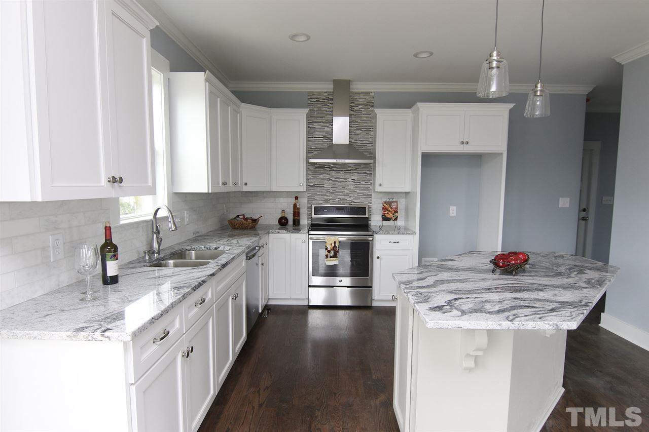 12438 Raleigh Road Benson, NC 27504 - Photo 6 of 24 Gallery Image 6