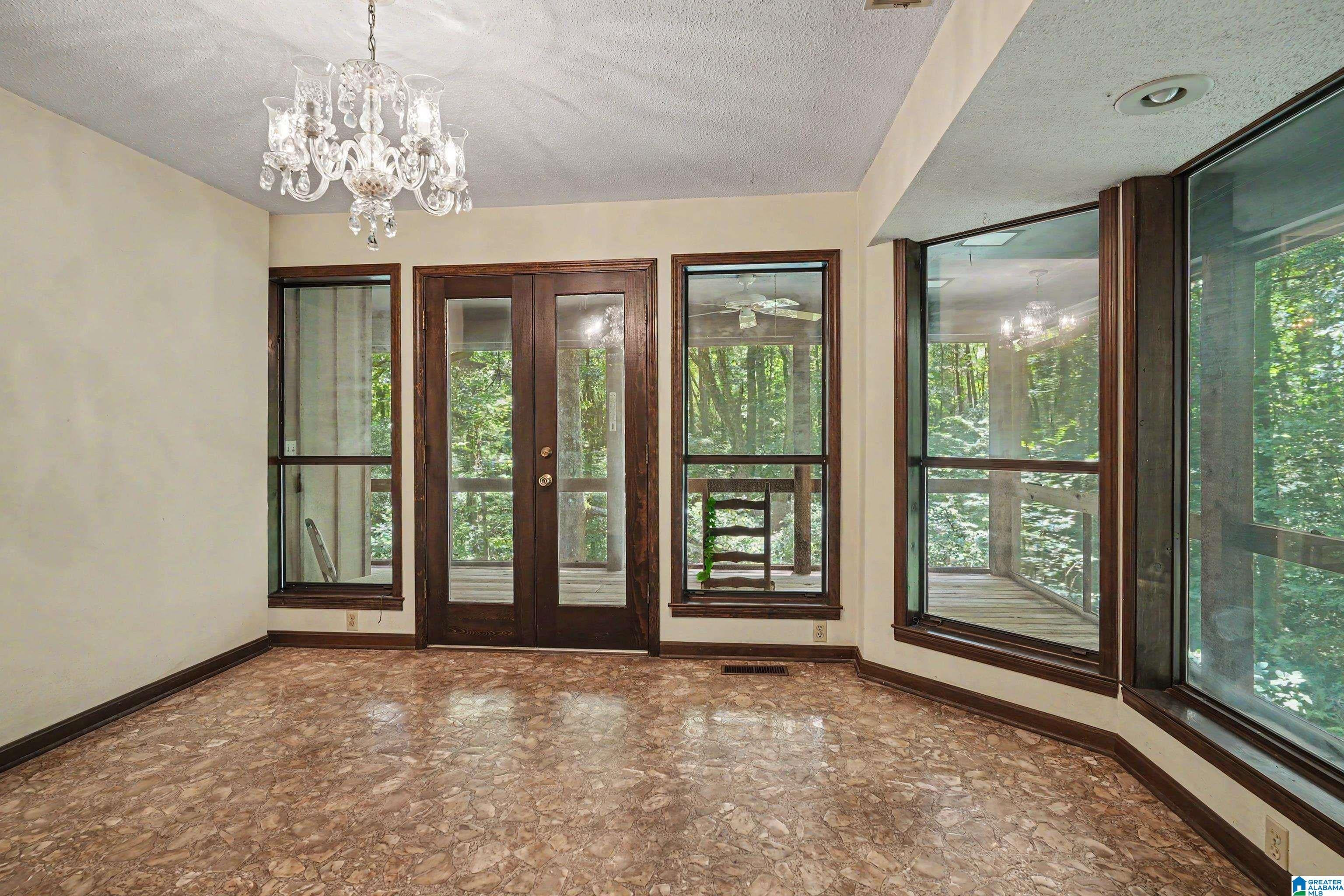 5233 Whippoorwill Road Irondale, AL 35210 - Photo 17 of 45 Gallery Image 17