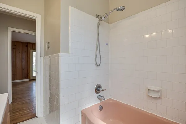 $1,800 | 3615 Floral Drive, Nashville, TN 37211