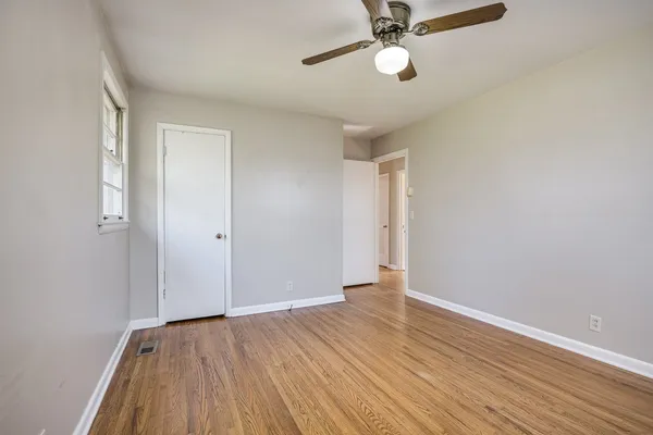 $1,800 | 3615 Floral Drive, Nashville, TN 37211