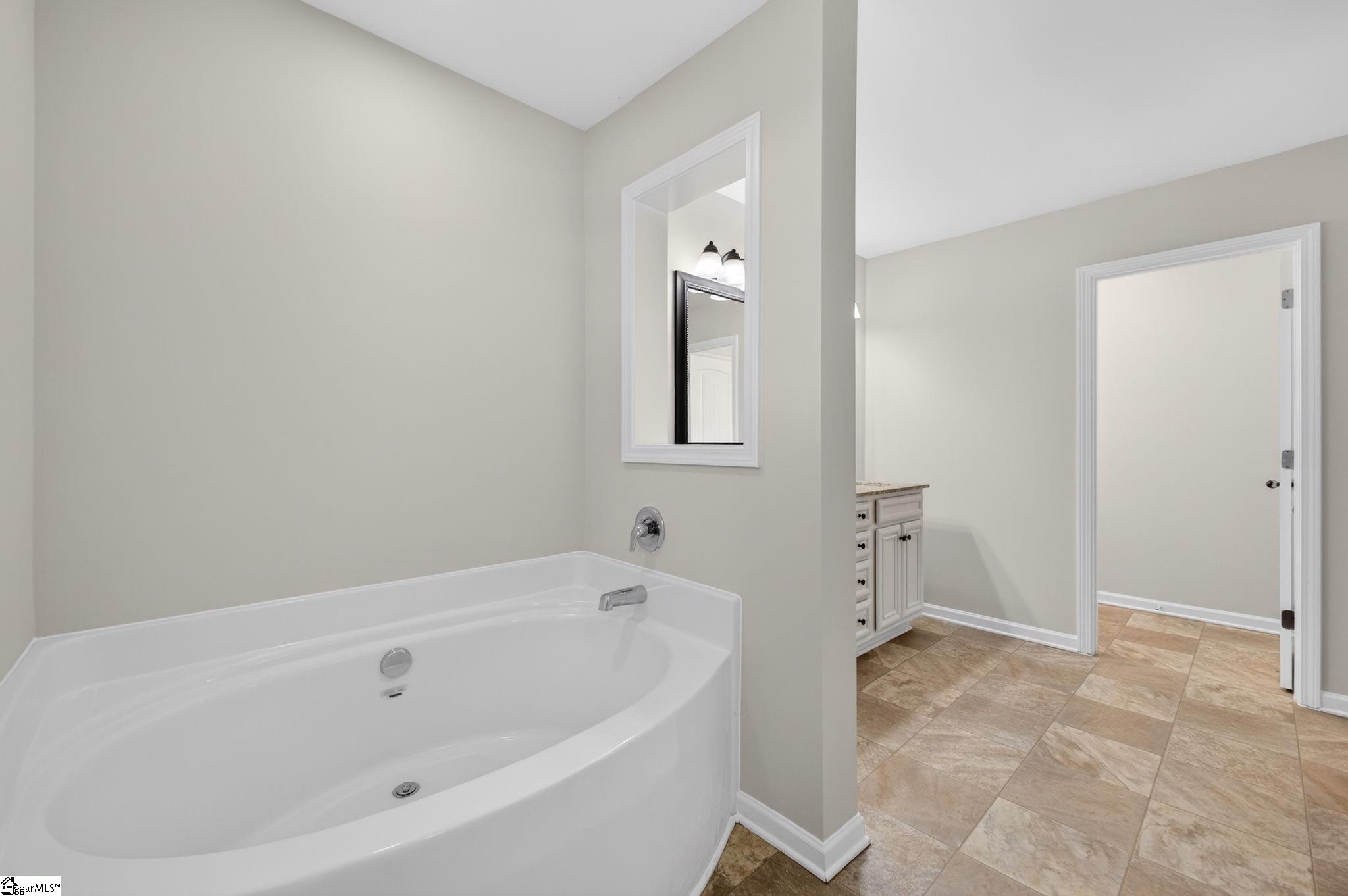 14 Snowy Court Fountain Inn, SC 29644 - Photo 23 of 43