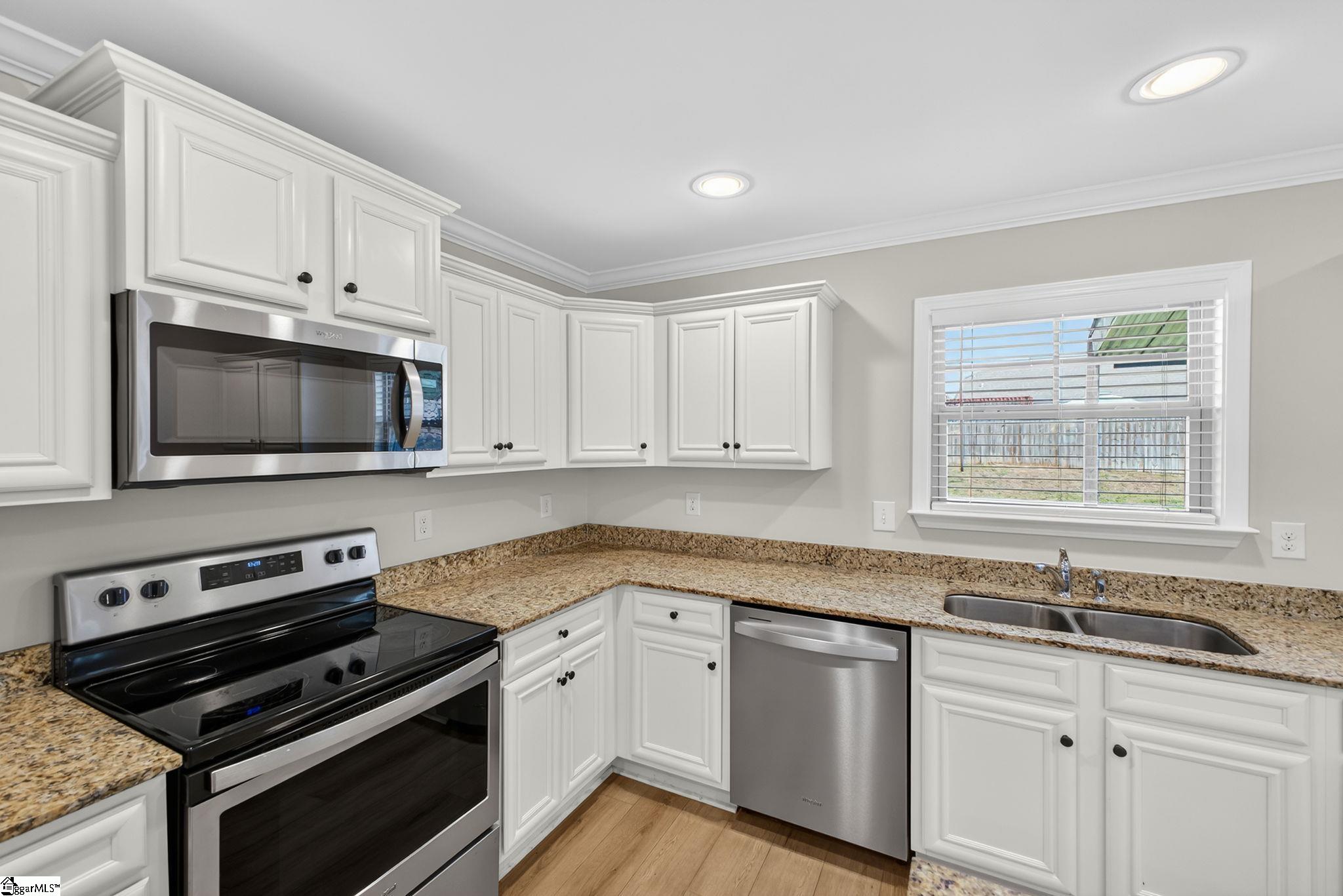 14 Snowy Court Fountain Inn, SC 29644 - Photo 9 of 43