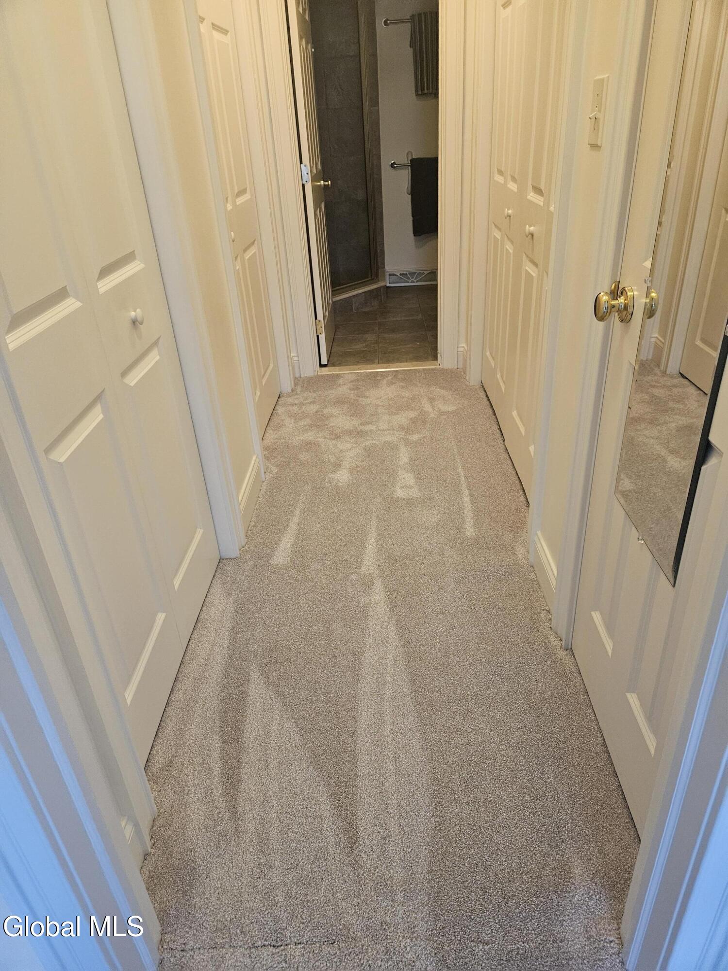 2370 Nott Street East Schenectady, NY 12309 - Photo 7 of 8 Hallway