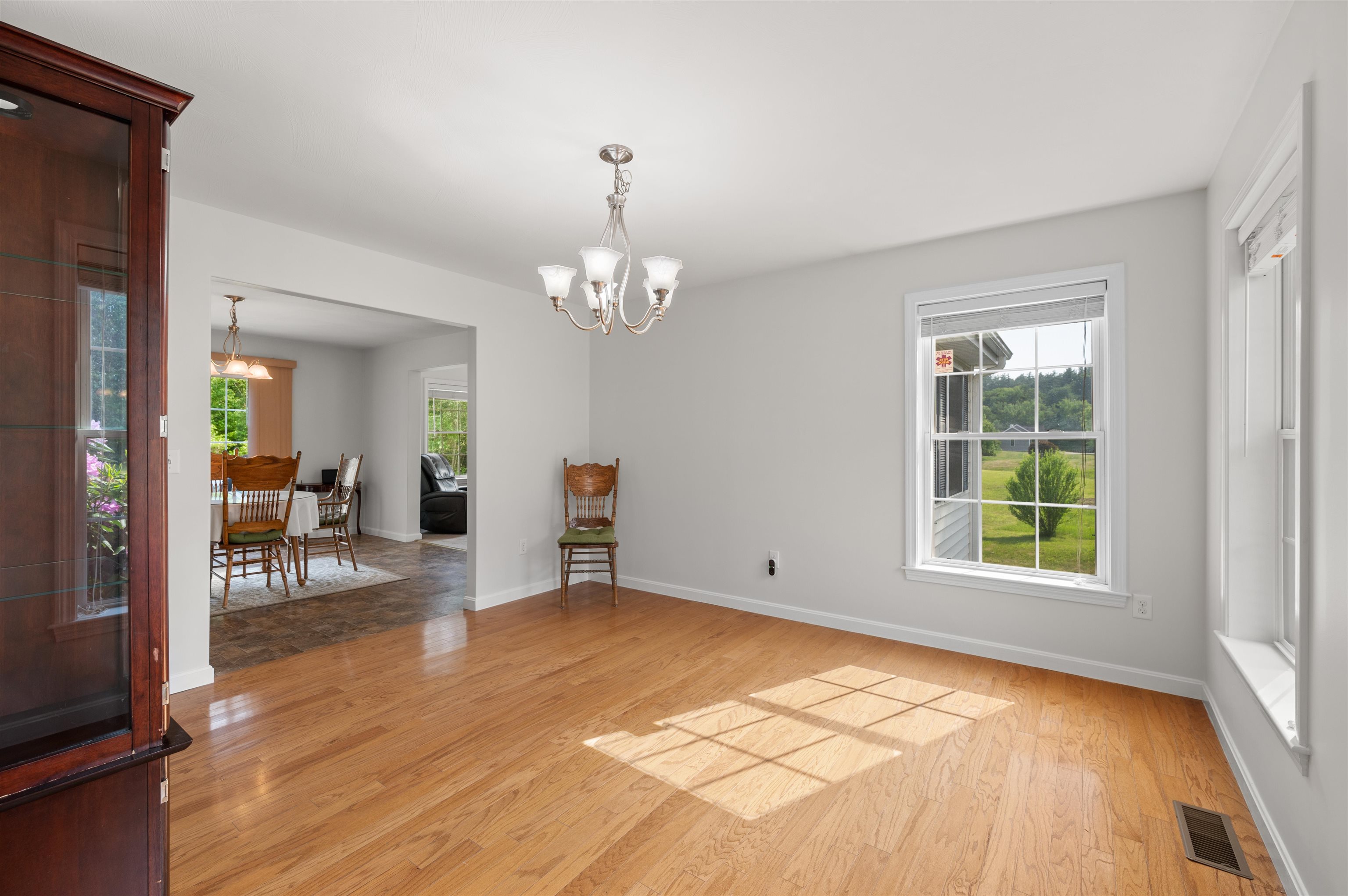 25 Morgan Drive Epping, NH 03042 - Photo 13 of 43