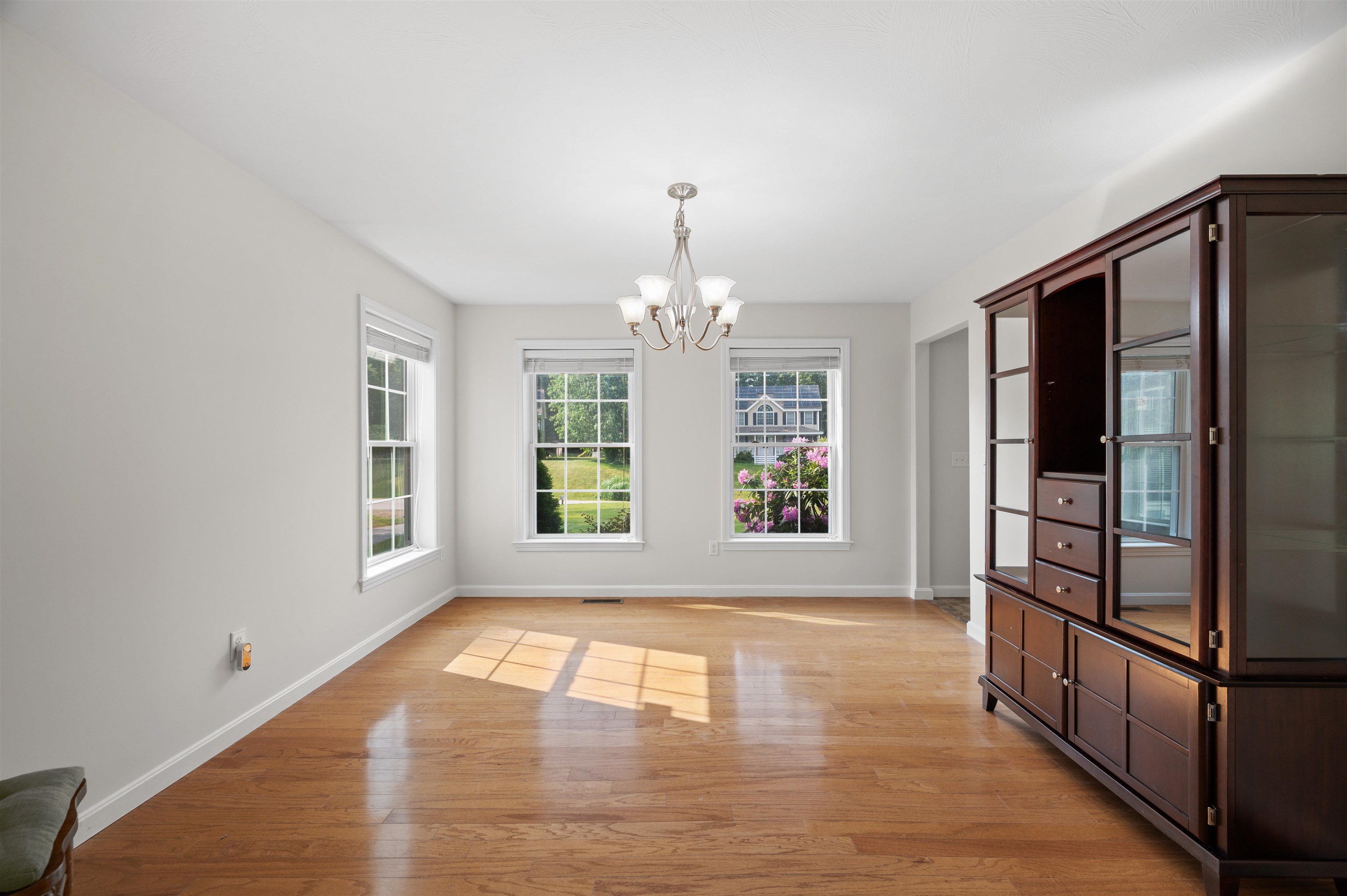 25 Morgan Drive Epping, NH 03042 - Photo 14 of 43